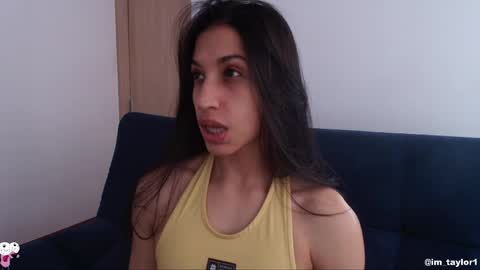 TAYLOR  online show from April 15, 2026, 6:15 pm