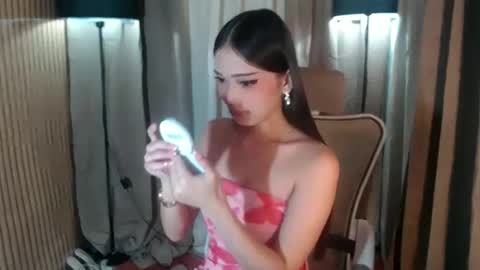 Aki online show from October 3, 2025, 2:19 am