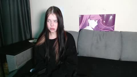 Snapshot of in_the_void chatting on June 3, 2026, 7:08 pm Alice online show from June 3, 2026, 7:08 pm