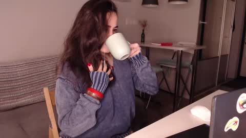 Snapshot of in_yan chatting on September 30, 2025, 10:15 pm Lin online show from September 30, 2025, 10:15 pm