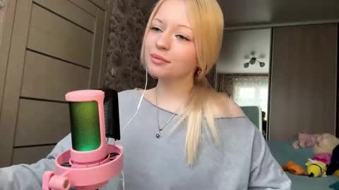 Snapshot of inamillsap chatting on February 28, 2026, 9:10 am Lola online show from February 28, 2026, 9:10 am