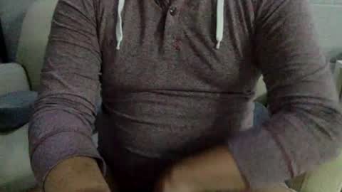 Snapshot of inchesofhappiness7 chatting on November 29, 2025, 9:12 am Inchesofhappiness7 online show from November 29, 2025, 9:12 am