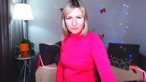 incredible_ariela online show from February 20, 2025, 1:08 pm