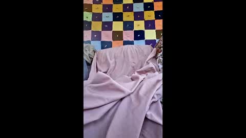 indegeniouscreature online show from April 26, 2026, 8:17 pm