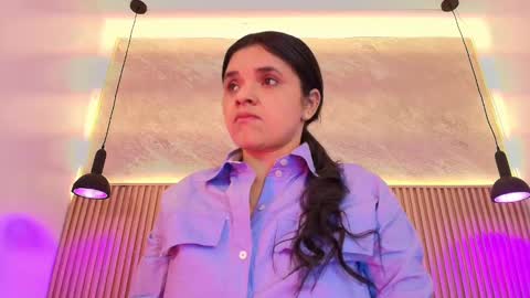 Indi Catalina online show from October 3, 2025, 12:02 pm