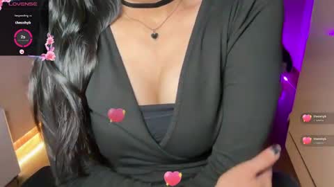 Ayesha online show from April 20, 2026, 6:31 pm