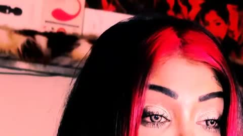 Snapshot of indian_dreamgirl chatting on November 12, 2025, 2:34 am Bella Ambrosia online show from November 12, 2025, 2:34 am