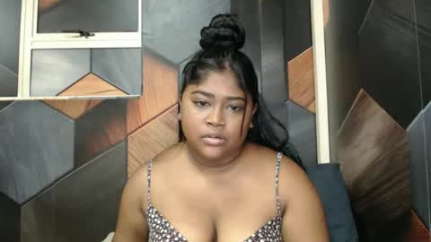 Snapshot of indian_rimmelx chatting on February 9, 2026, 7:01 am Melz online show from February 9, 2026, 7:01 am