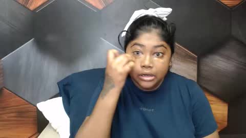 Snapshot of indian_rimmelx chatting on February 19, 2026, 5:25 am Melz online show from February 19, 2026, 5:25 am