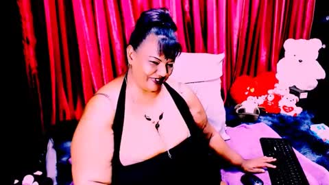 indian_rubyxx online show from October 11, 2025, 9:52 am