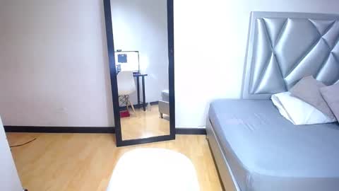 indian_whore18 online show from March 8, 2025, 6:16 pm