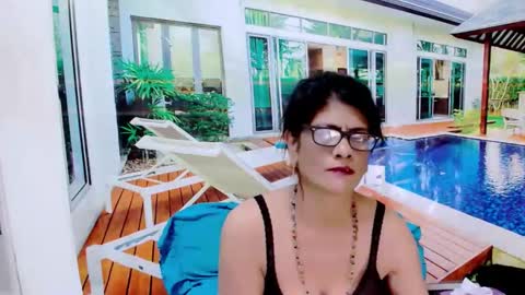 Snapshot of indianallure chatting on January 21, 2025, 12:50 pm Femiez online show from January 21, 2025, 12:50 pm