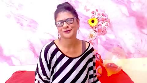 Femiez online show from February 17, 2026, 5:48 am