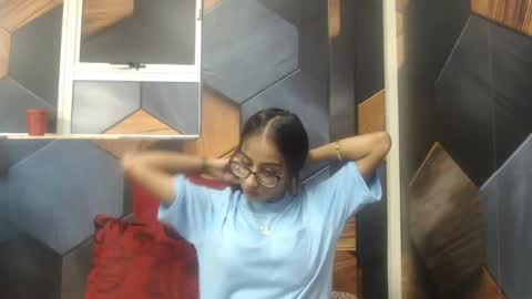 Snapshot of indianarmani chatting on January 18, 2025, 6:13 am Armani online show from January 18, 2025, 6:13 am