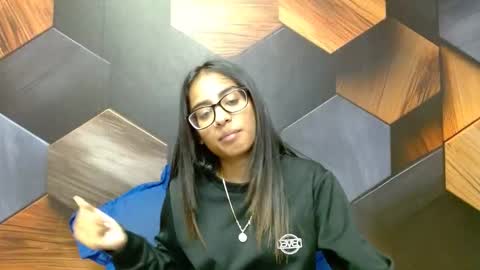 Snapshot of indianarmani chatting on February 1, 2025, 1:51 pm Armani online show from February 1, 2025, 1:51 pm