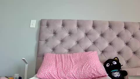 FREE Onlyfans   online show from February 20, 2026, 7:43 am