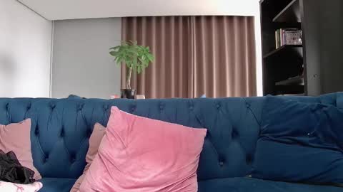 FREE Onlyfans   online show from March 3, 2026, 5:46 am