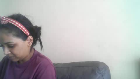 indiancutiexo online show from September 26, 2025, 12:09 pm