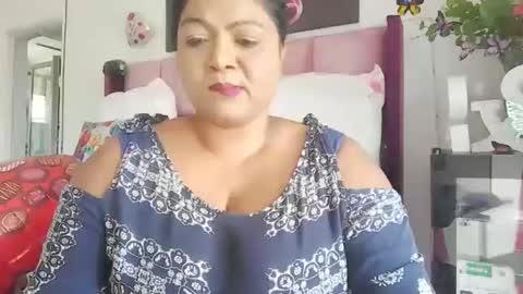 indiandelia online show from February 22, 2025, 10:18 am