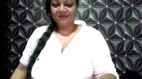 indiandelia online show from September 12, 2025, 3:39 am