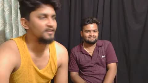 Snapshot of indiandesiguys2023 chatting on June 6, 2026, 4:06 am indian guys for you online show from June 6, 2026, 4:06 am