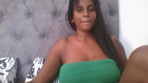 Snapshot of indianjasmin chatting on January 26, 2025, 11:50 am priya online show from January 26, 2025, 11:50 am