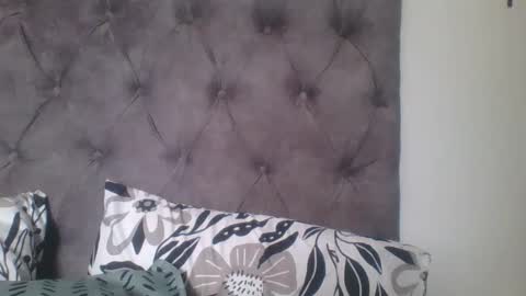 Snapshot of indianjasmin chatting on February 10, 2025, 5:36 am priya online show from February 10, 2025, 5:36 am