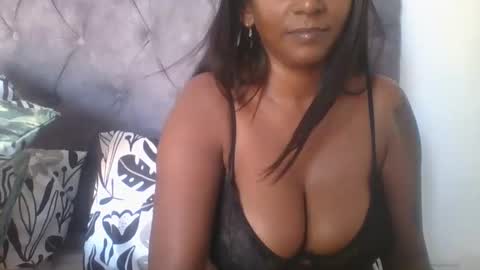 Snapshot of indianjasmin chatting on February 13, 2025, 5:48 am priya online show from February 13, 2025, 5:48 am