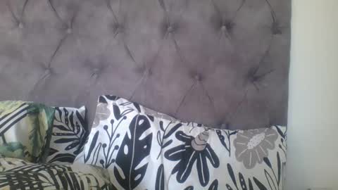 Snapshot of indianjasmin chatting on February 14, 2025, 7:38 am priya online show from February 14, 2025, 7:38 am