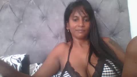 Snapshot of indianjasmin chatting on February 18, 2025, 6:04 am priya online show from February 18, 2025, 6:04 am