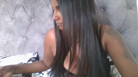 Snapshot of indianjasmin chatting on March 10, 2025, 6:27 am priya online show from March 10, 2025, 6:27 am