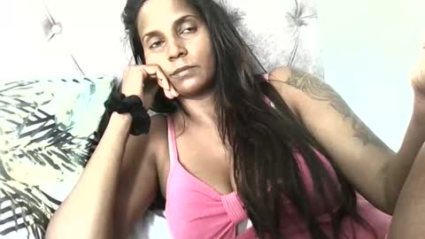 Snapshot of indianjasmin chatting on October 23, 2025, 7:51 am priya online show from October 23, 2025, 7:51 am