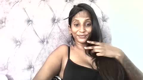 Snapshot of indianjasmin chatting on December 22, 2025, 7:49 am priya online show from December 22, 2025, 7:49 am