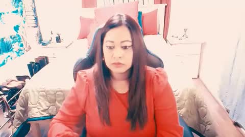 Snapshot of indianlust69 chatting on May 26, 2026, 9:44 pm Amy online show from May 26, 2026, 9:44 pm