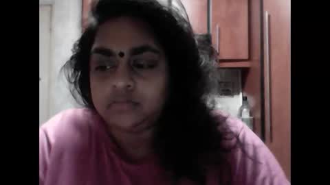 indianpooja1027 online show from September 29, 2025, 7:08 pm