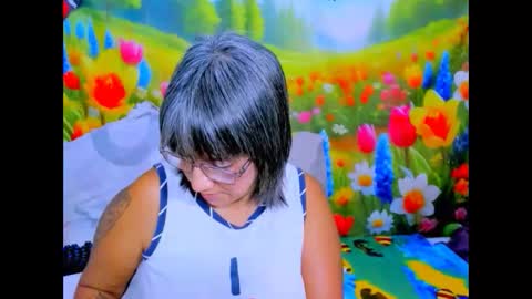 indianroxy27 online show from June 7, 2026, 6:50 am