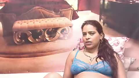 indiansexyass4u2luv online show from January 12, 2025, 9:40 pm