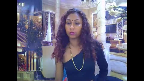 indiansexybutt4u2luv online show from February 6, 2026, 3:59 pm