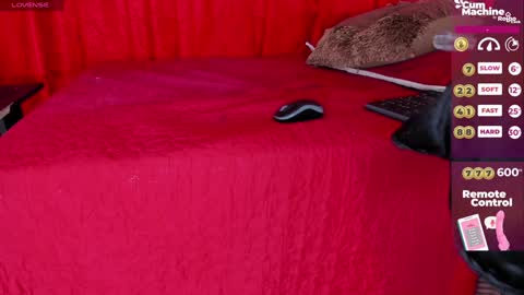 Indi  online show from February 6, 2025, 10:10 pm