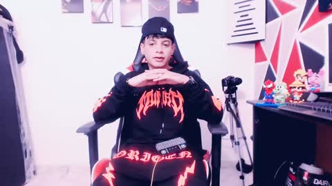 matias online show from January 15, 2025, 8:48 pm