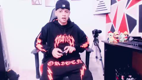 matias online show from March 8, 2025, 5:17 am