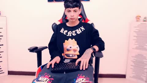 matias online show from April 10, 2026, 9:19 pm