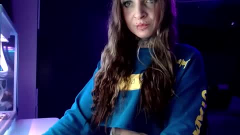 InesDesire online show from January 28, 2025, 7:00 pm