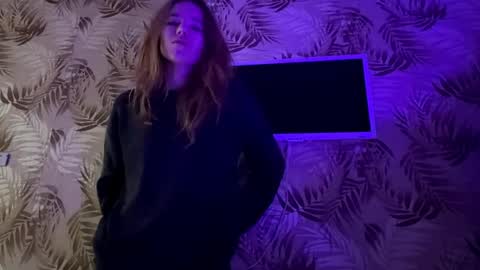 Sofia online show from March 31, 2026, 8:53 pm