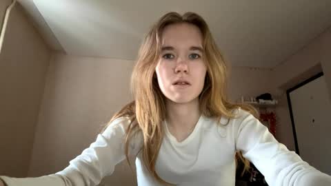 Sofia online show from June 3, 2026, 2:33 pm