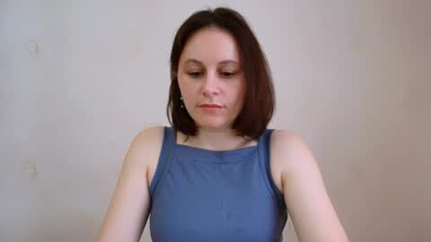 Snapshot of inessa_beauty chatting on May 24, 2026, 9:47 am Inessa online show from May 24, 2026, 9:47 am