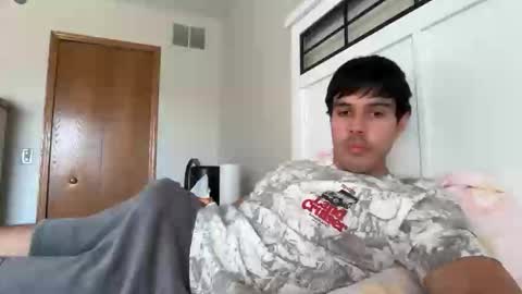 Lucas online show from April 15, 2026, 6:59 pm