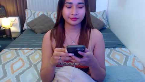 Snapshot of infernoglow_vex chatting on October 7, 2025, 10:18 pm Ms. Vex online show from October 7, 2025, 10:18 pm