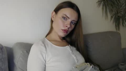 Snapshot of infinitiq45 chatting on December 2, 2024, 10:34 pm Sweet girl online show from December 2, 2024, 10:34 pm