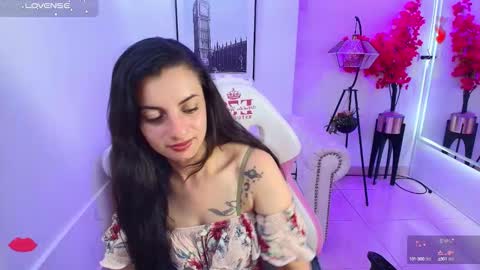 Ingrid online show from October 9, 2025, 8:07 pm